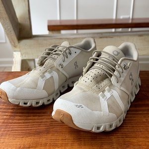 On Running No Lace Sneaker White/Off White